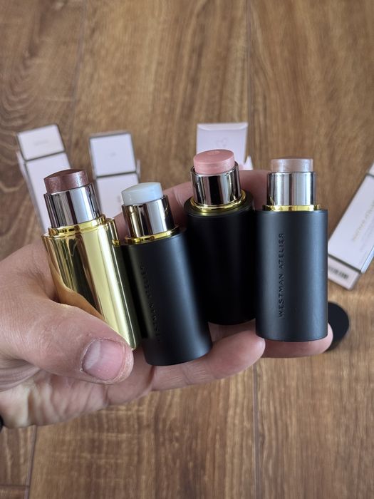 Оригінал! Хайлайтер у стіку Westman Atelier Lit Up Highlight Stick — Biscuit / Lit / Nectar / Brûlée
