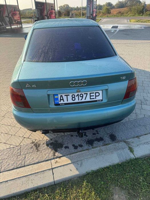 Автомобіль audi a4 b5
