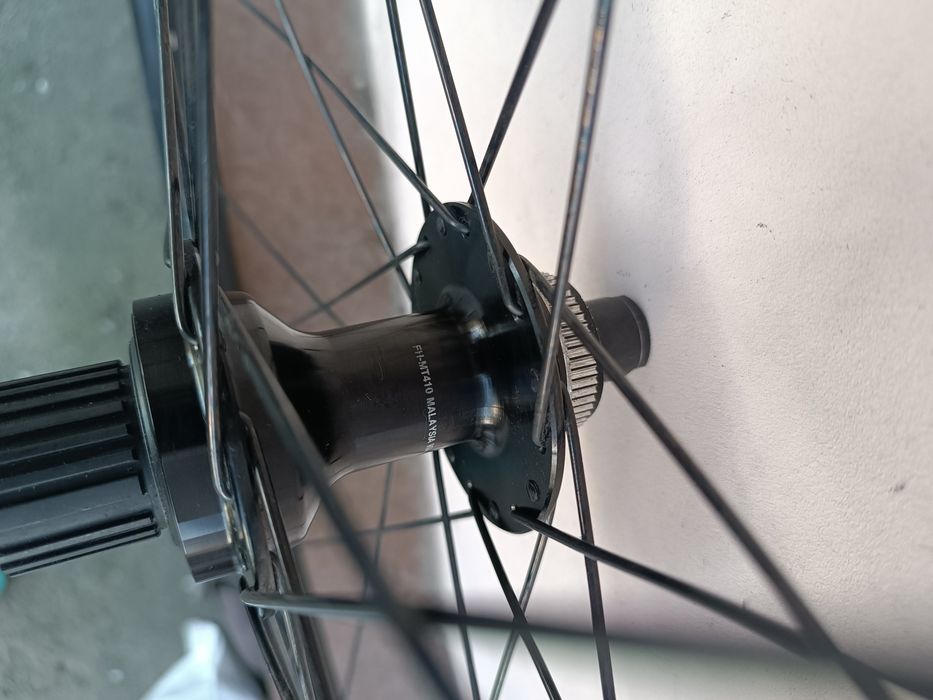 Колесо  заднее 27,5 Shimano Deore  Center Lock