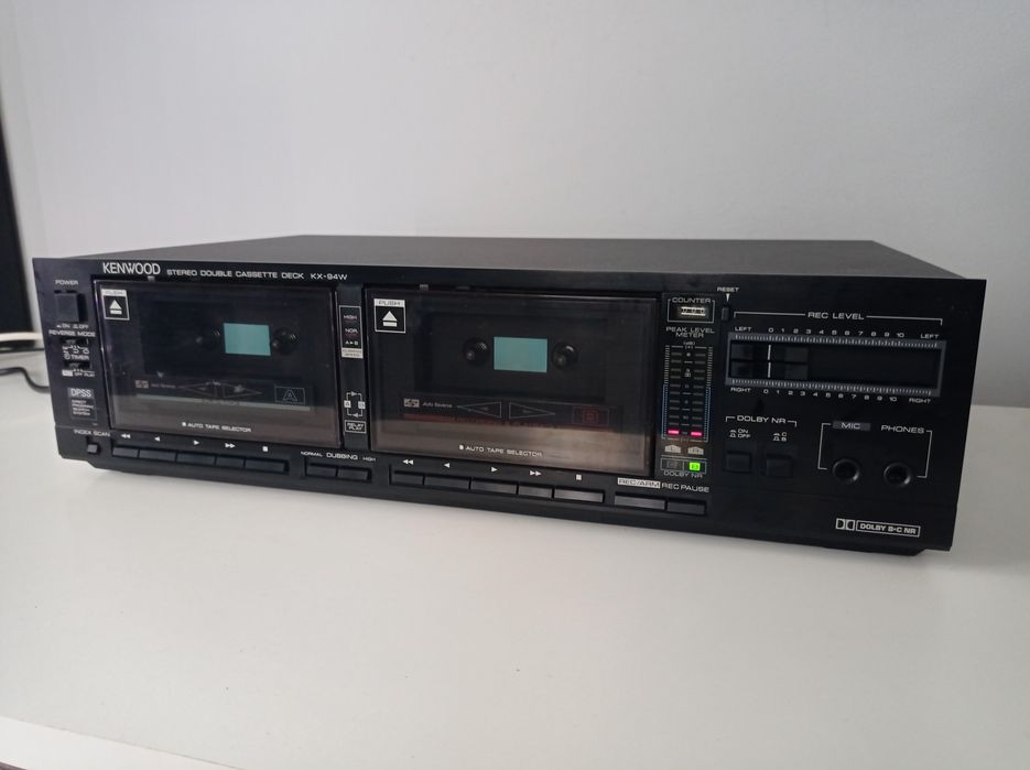 Deck Kenwood KX-94 W dwukieszeniowy.