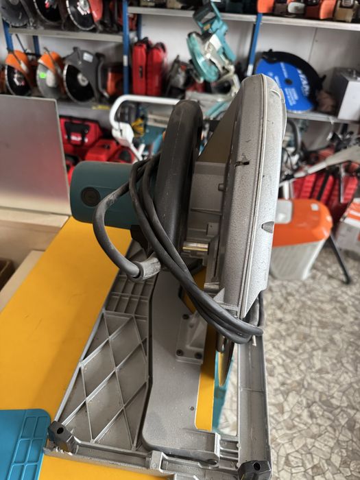 Makita 5143r pila do drewna 315mm 2200w używana sprawną