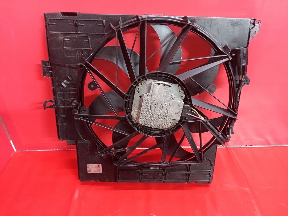 Вентилятор кондиционера BMW X3 F25 Диффузор Радиатора Моторчик БМВ Ф25