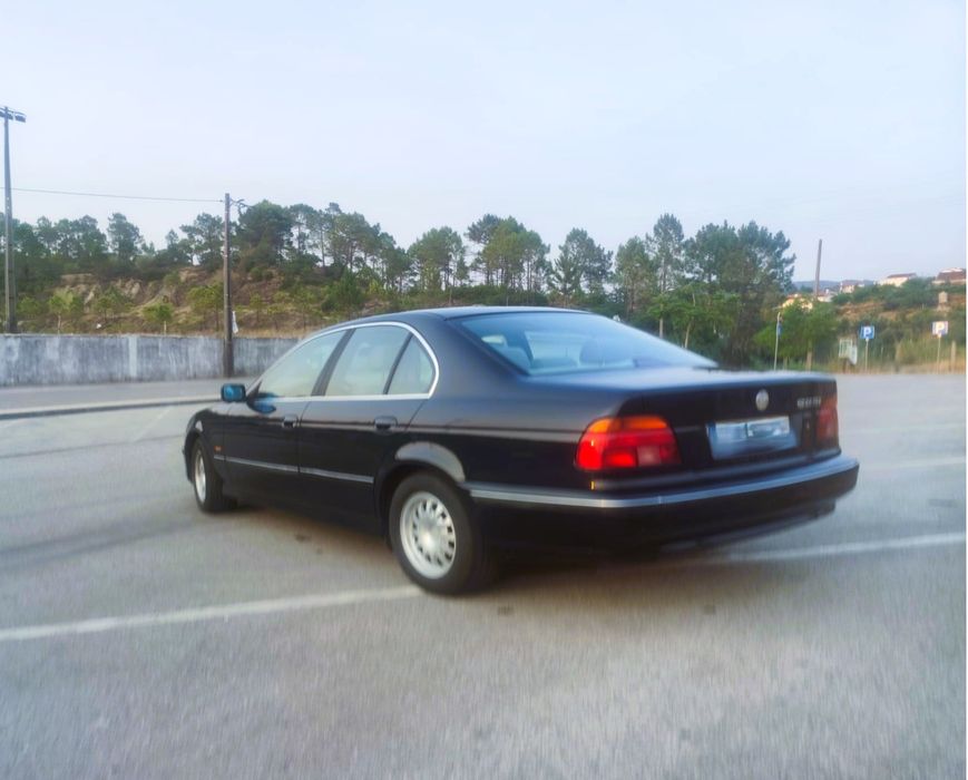 BMW 523i E39 gasolina