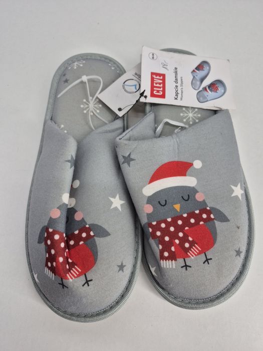 Nowe kapcie z pingwinem rozmiar 38/39