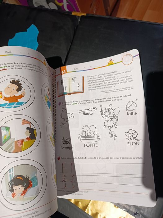 Conjunto de livros de atividades