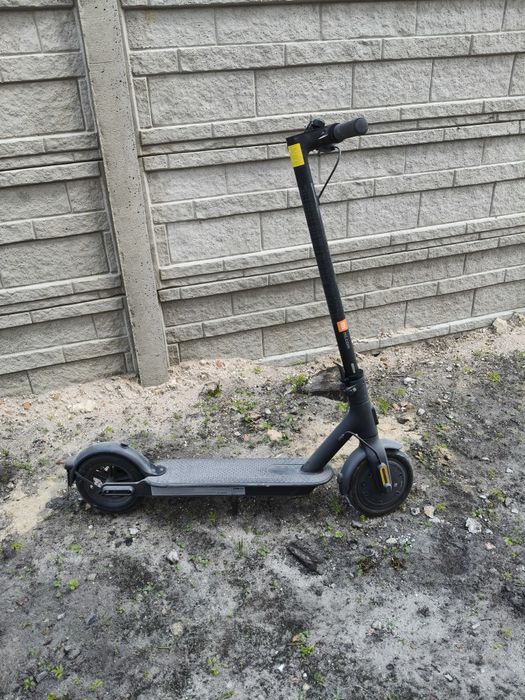 Hulajnoga xiaomi oryginalna mało używana jak nowa