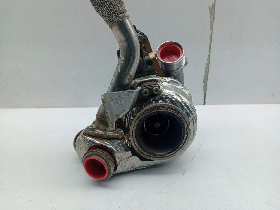 Turbo / compressor AUDI Q8 (4MN)