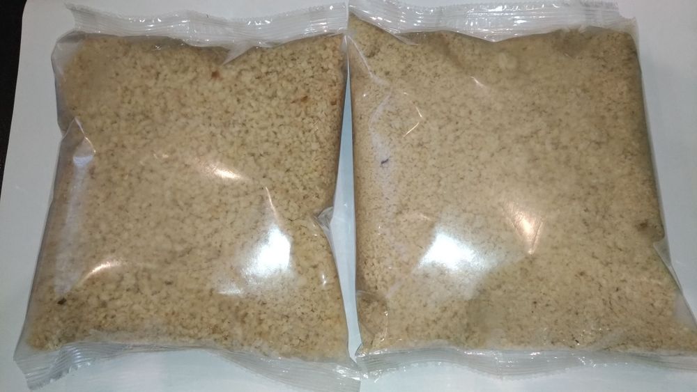 Арахис дробленый, мука.