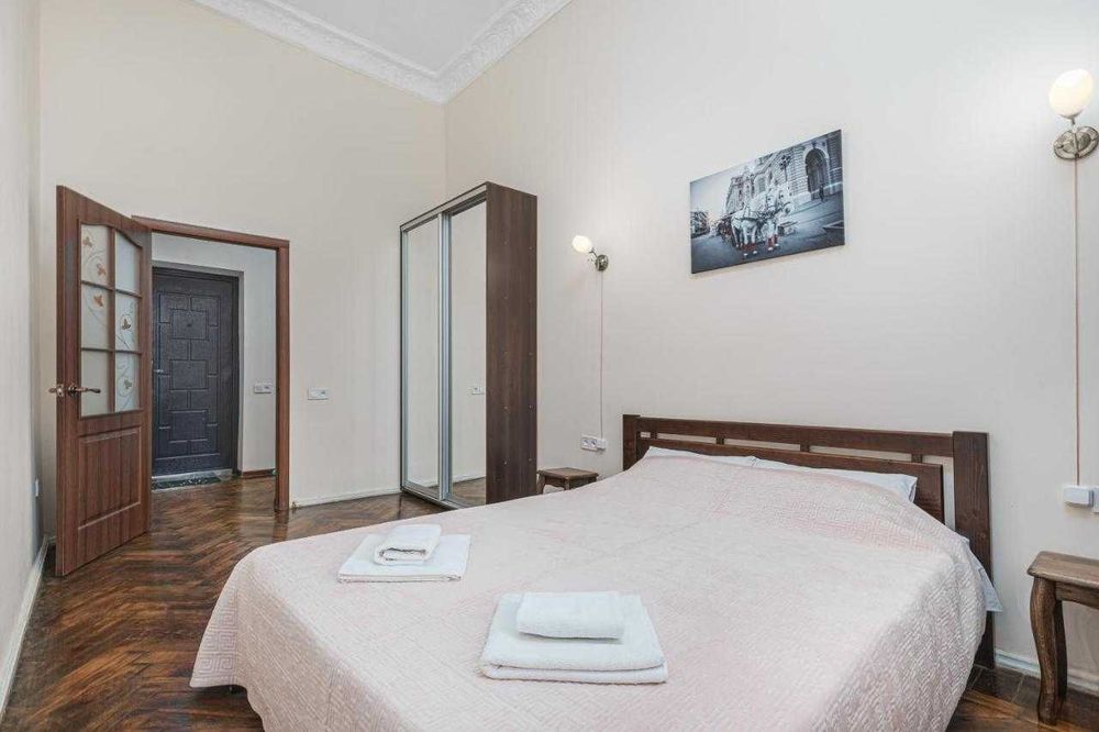 Посуточно, почасово аренда квартиры на Ревуцкого, м. Харьковская