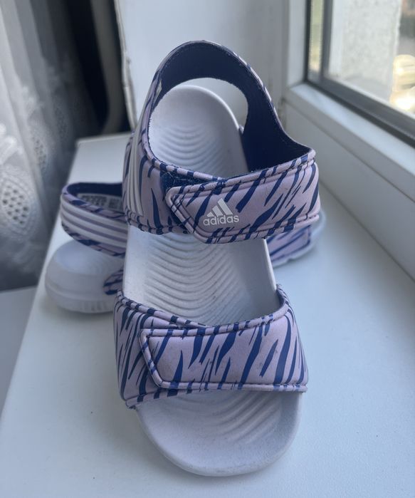 Дитячі босоніжки adidas 27 р.