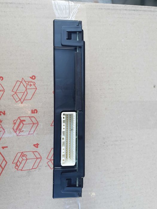 Блок керування клімат-контроля INFINITI Q50