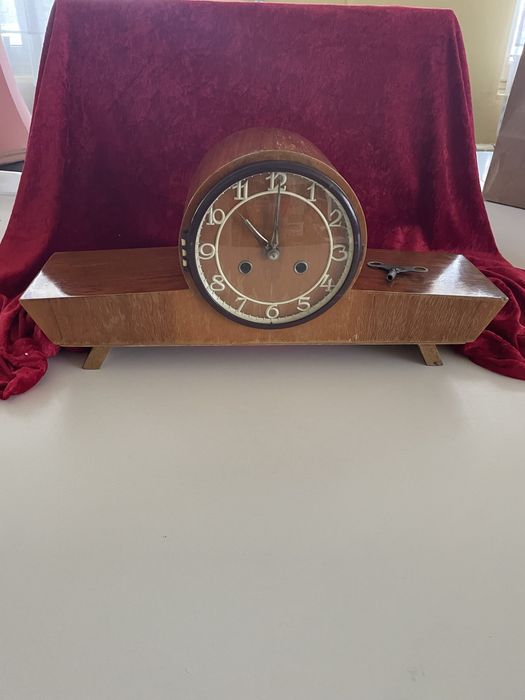 Zegar kominkowy Metron