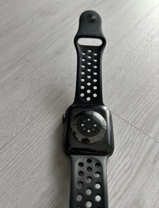 Apple Watch series 6 Nike Sports