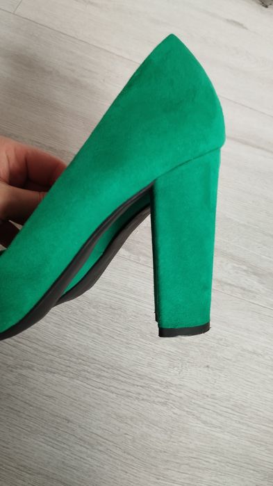 Buty szpilki na grubym obcasie zielone 40 mohito