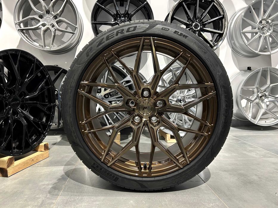 Koła letnie Japan Racing 19x8.5 5x114.3 ET38 JR46 do Tesla 3 235/40R19