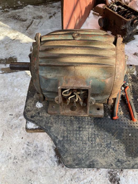 Електро двигун 5.5 -7.5 кВт. 1500 обертів.