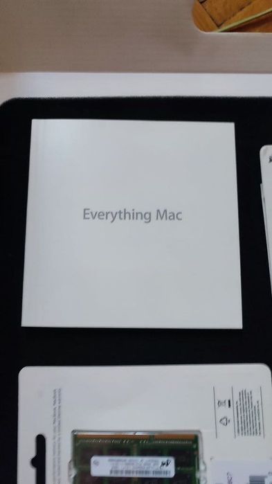 Macbook Pro 15,4" lekko uszkodzony A1286 bez dysku