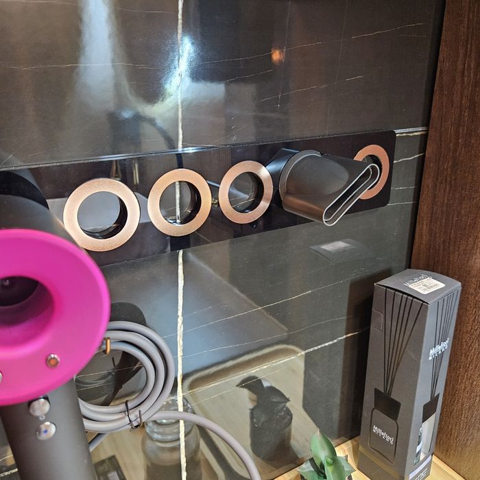 Тримач для dyson настінний