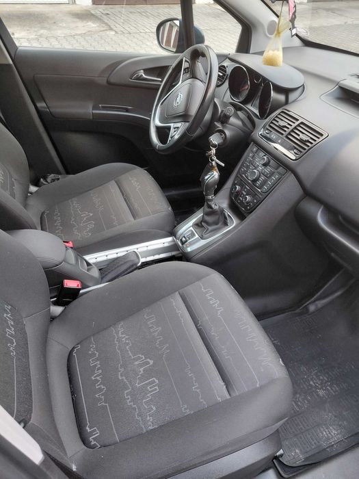 sprzedaż opel meriva b