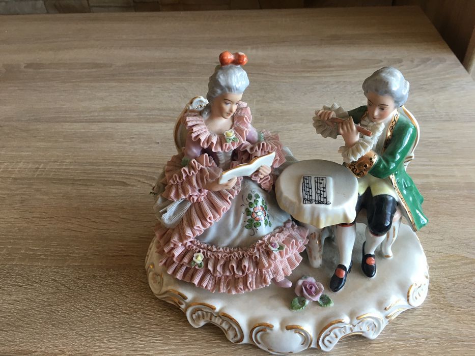 Figurka porcelanowa