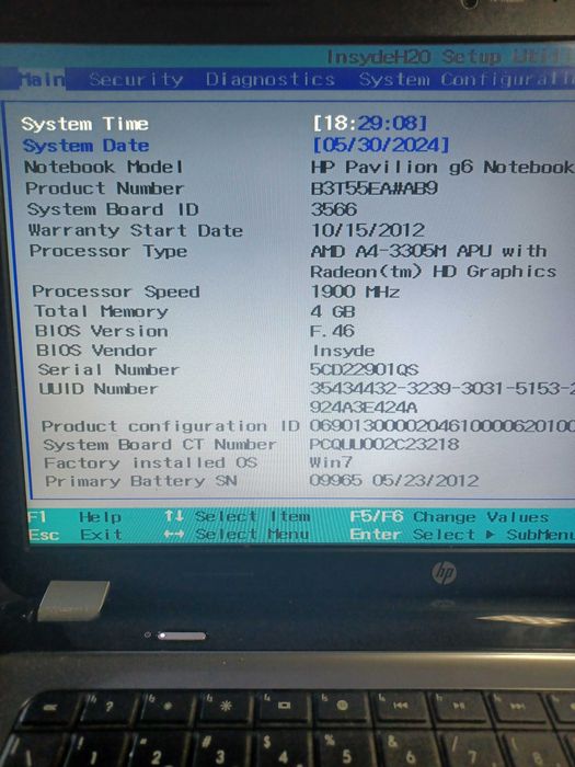 Portátil com carregador original