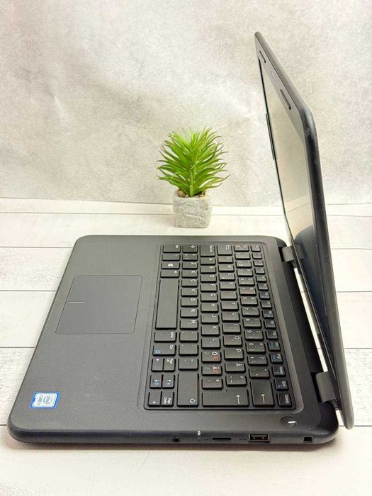 Dell 3310 i3-8145U 8ram ssd 128 gb  13.3  Гарна ціна !