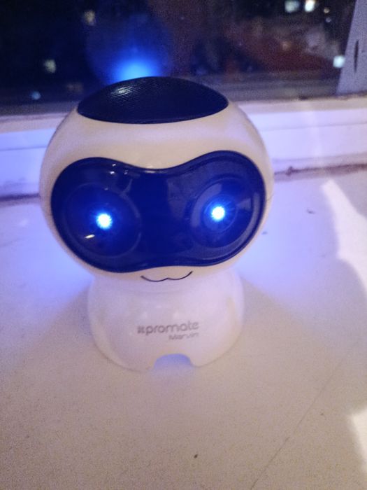 Портативная колонка ЧИТАЙТЕ ОПИСАНИЕ!!