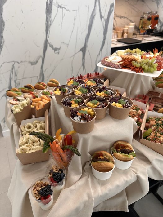 Catering okolicznościowy . Impreza,urodziny ,grill . Boxy imprezowe