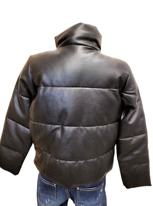 Kurtka damska zimowa pikowana firmy JDY. Rozmiar XL.