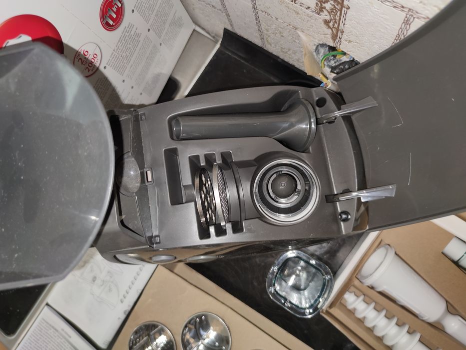 М'ясорубка Moulinex HV8 Plus 2000 Вт 11 в 1 | Нова | Повний комплект