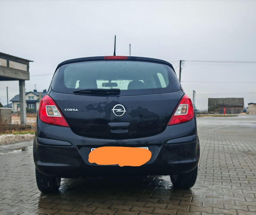 Opel Corsa D 2011r