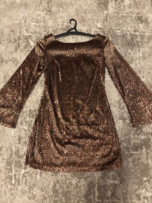 Сукні на свята