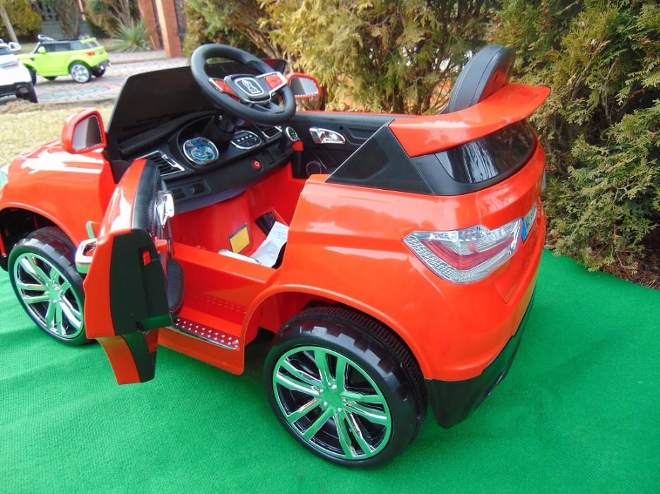 JAREX Auto BMW X6 Samochód na akumulator +pilot MP3 Miękkie koł