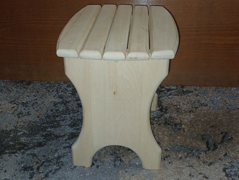 Табурет дерев'яний липа