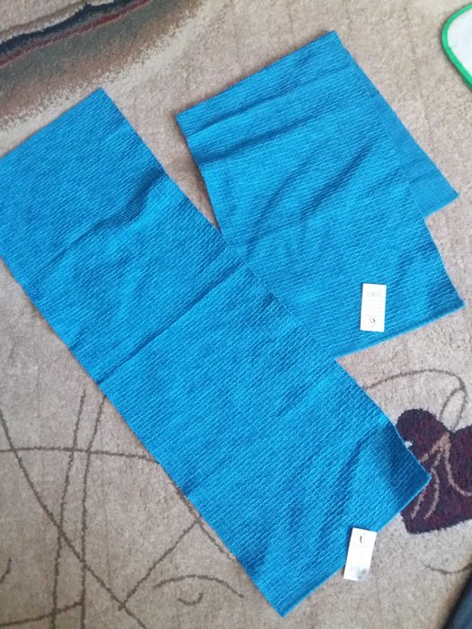 Bieżnik.turkus .Stół.Ława.