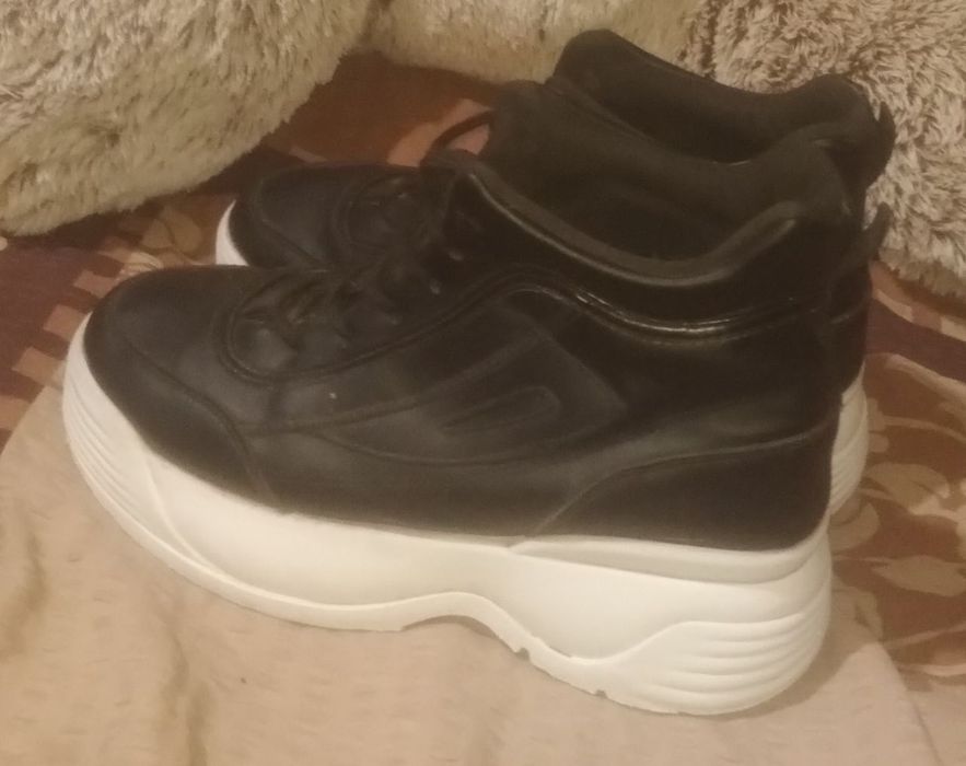 Чорні черевички  38 р.