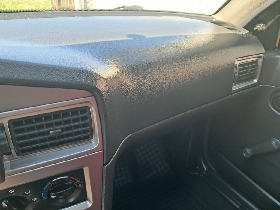 Продам Daewoo Nexia N150 1.6L V16