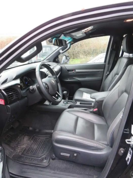 Toyota Hilux      2022