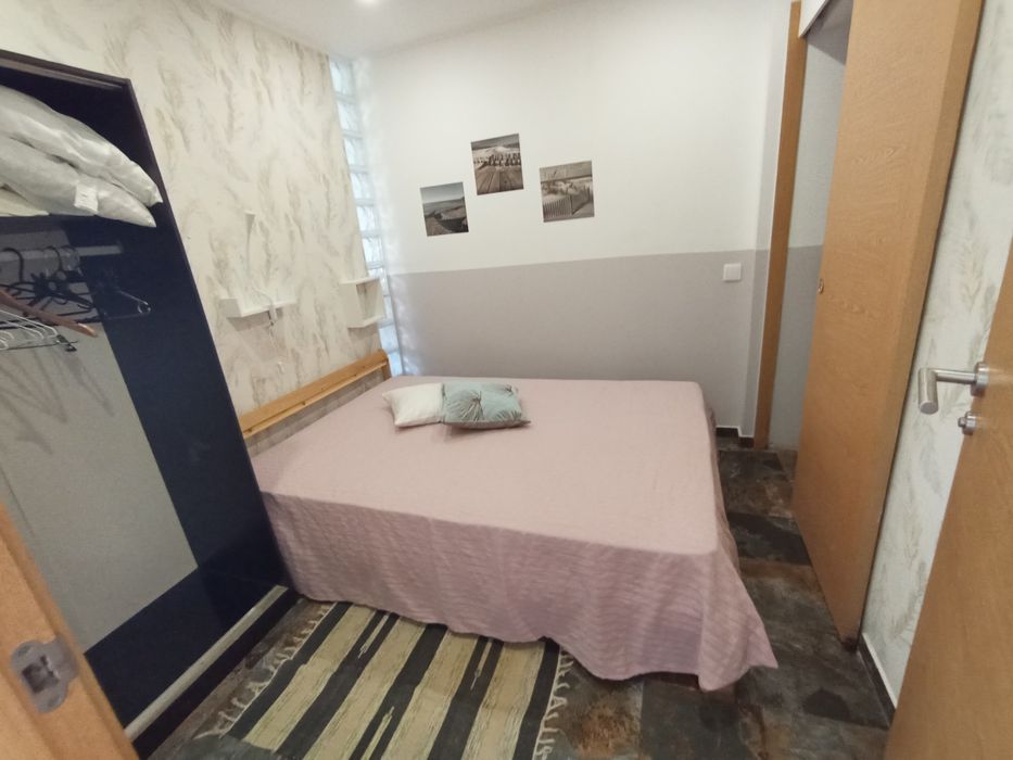 Alugo apartamento T2, com Internet e consumos de água, eletricidade e internet incluídos