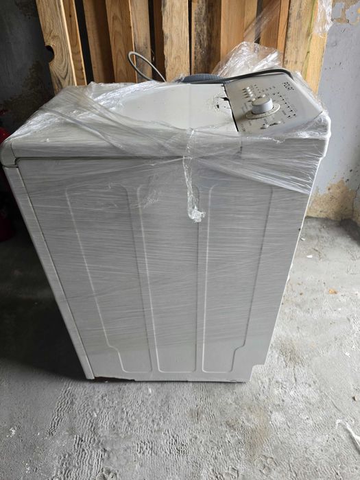 Pralka Polar ładowana od góry