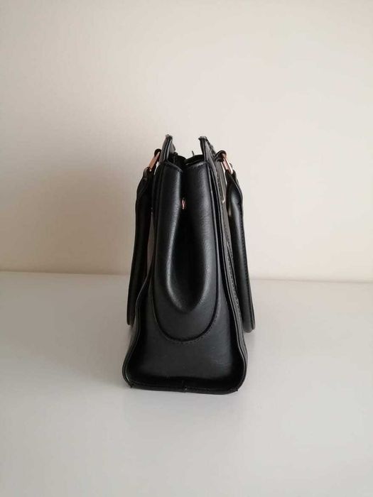 Mala/Carteira Preta como nova