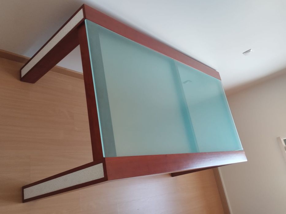 Mesa de sala de jantar madeira maciça
