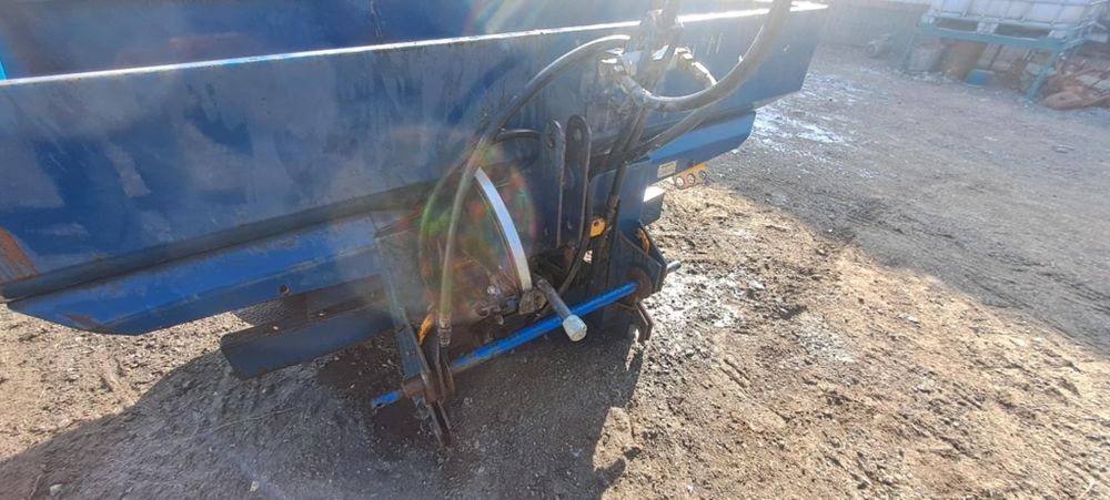 Rozsiewacz nawazów bogballe