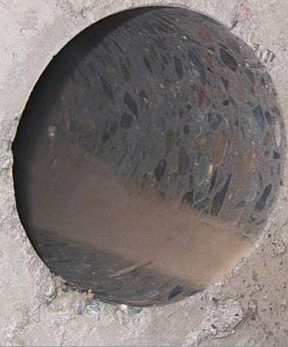 Алмазне буріння отворів в бетоні