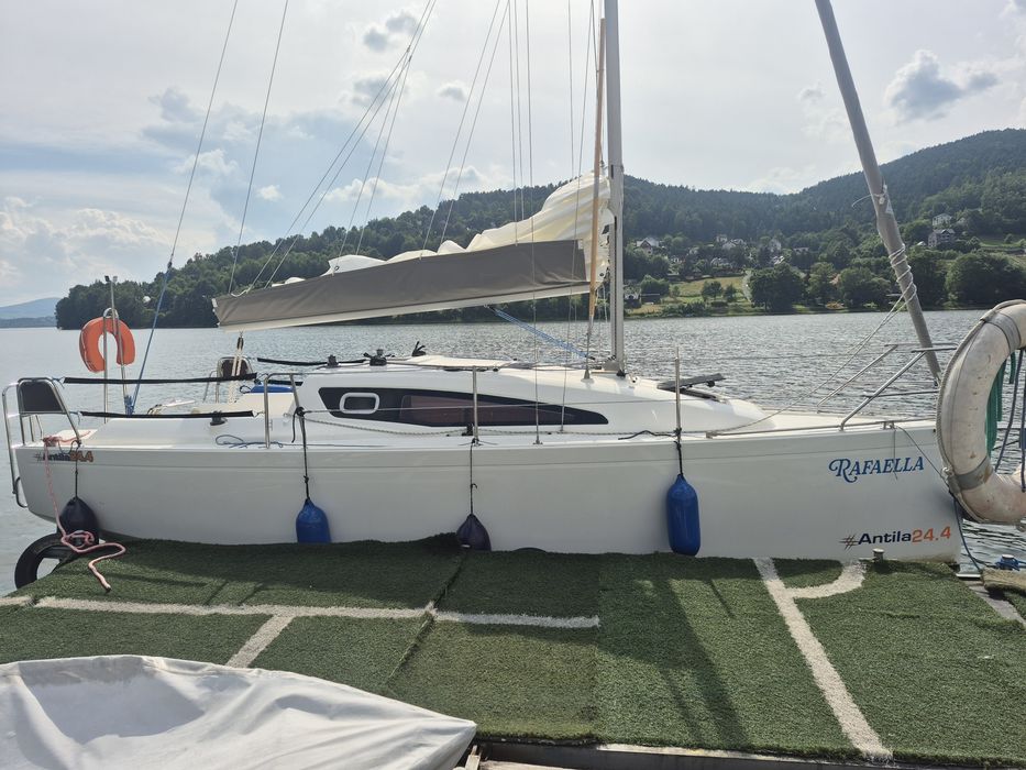 Antila 24,4 jacht żaglowy