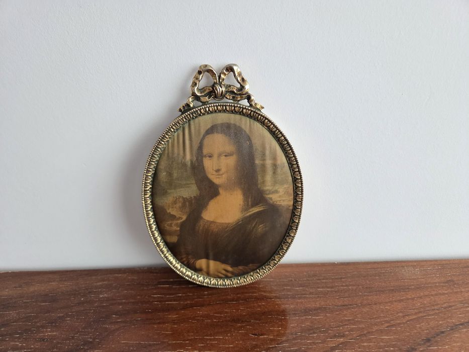 Moldura vintage em latão
