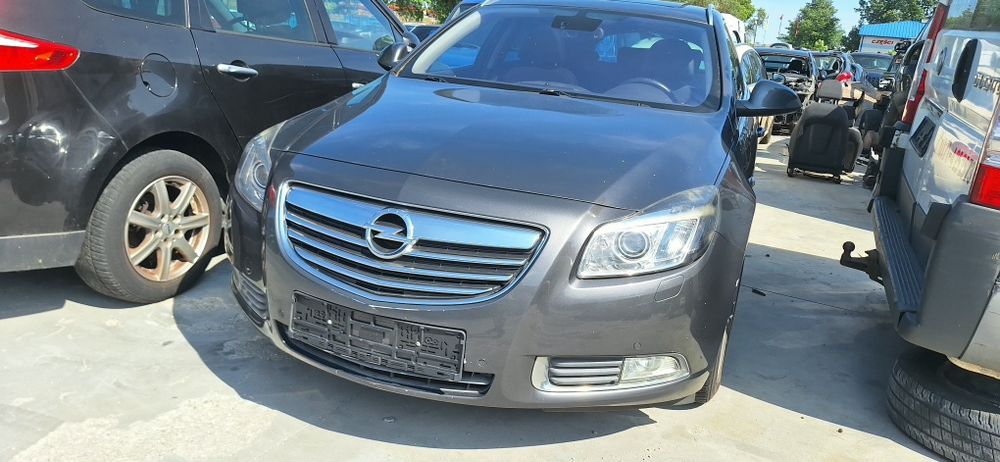 Kompletny przód do Opel Insignia Z177 maska zderzak lampy bixenon Błotniki
