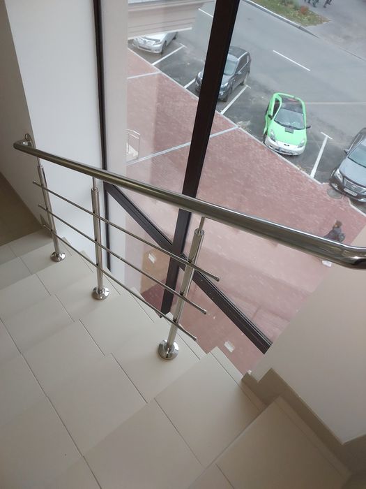 Перила з нержавіючої сталі