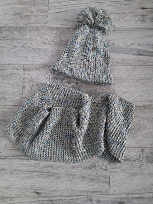 Nowy zestaw komplet czapka szalik komin ręcznie robiony hand made.