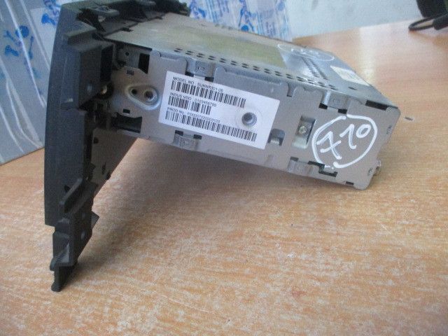 Rádio / auto-rádio SUZUKI Grand Vitara II (JT, TE, TD)